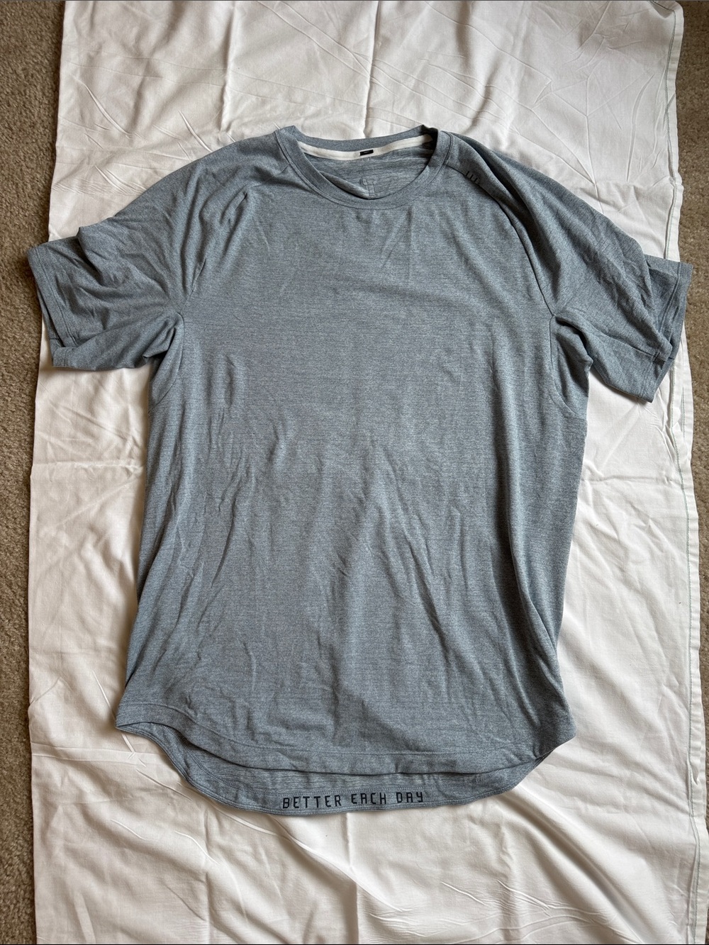 Lululemon Men's Heather Gray Short-Sleeve Top - Large